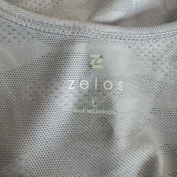 ❤️NWT  MOISTURE WICKING   RACER BACK    SLEEVELESS WORKOUT TOP     LARGE - Picture 6 of 7